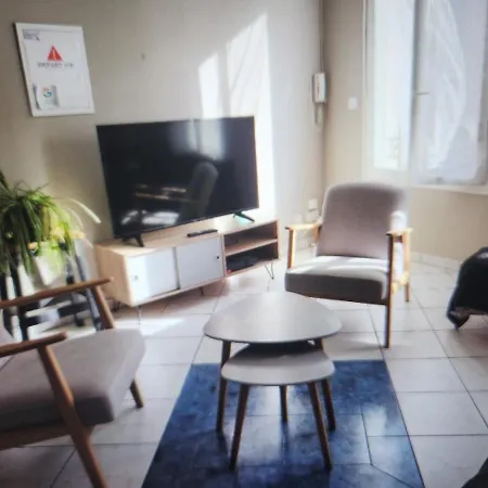 Rdc 1 Chambre-Centre-Ville-Terrasse Vitry-le-François Extérieur photo